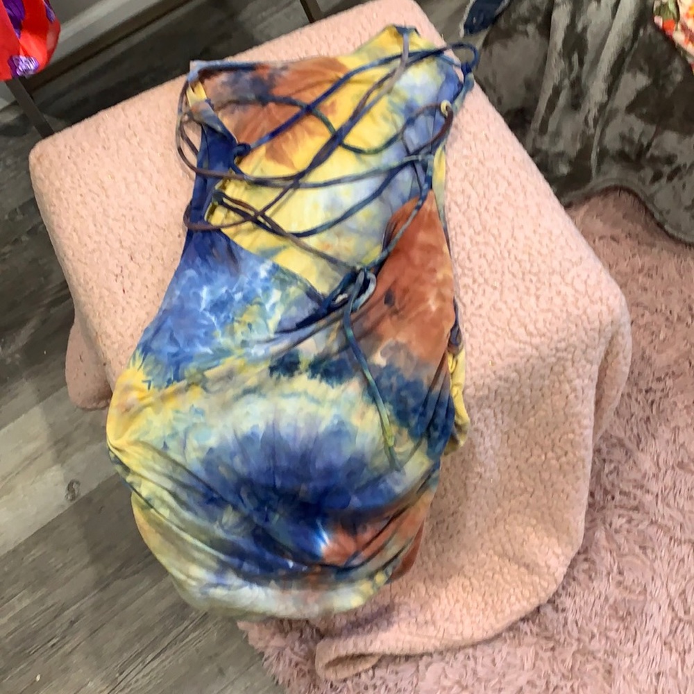 Multicolored strappy back Sunday dress